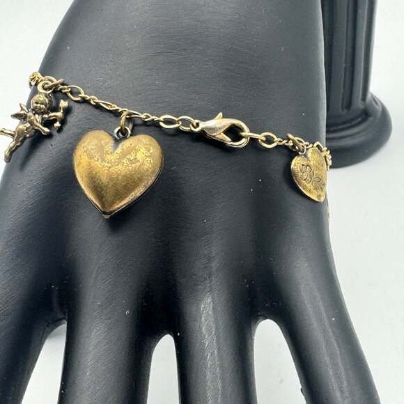 Vintage Brass Heart Charm Bracelet With Intricate Designs & Clasp Closure - Picture 4 of 6